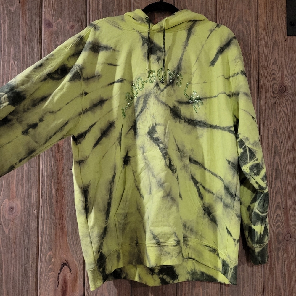 Flawed boys lie hoodie - Picture 1 of 2